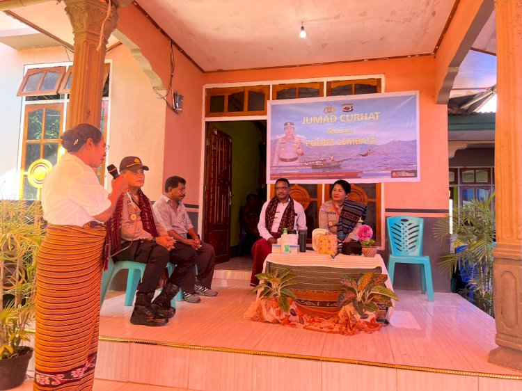 Jumat Curhat Kelompok Perempuan Mandiri Soga Naran Ina bersama Kapolres Lembata.