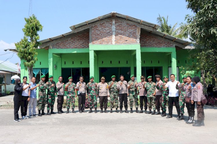 Wakapolres Lembata bersama Perwira dan anggota Polres Lembata datangi koramil 1624-03 Lewoleba