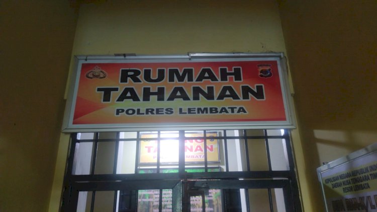 POLRES LEMBATA TETAPKAN TERSANGKA DAN TAHAN 5 ORANG PELAKU PENGANIAYAAN ANAK DI DESA NORMAL