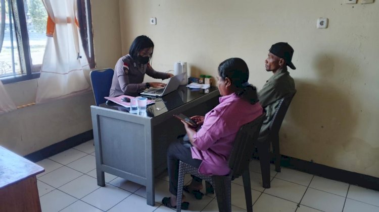 Samapta Polres Lembata Terima Laporan Pengaduan Tipiring dari Masyarakat, Wujud Pelayanan Cepat dan Responsif.