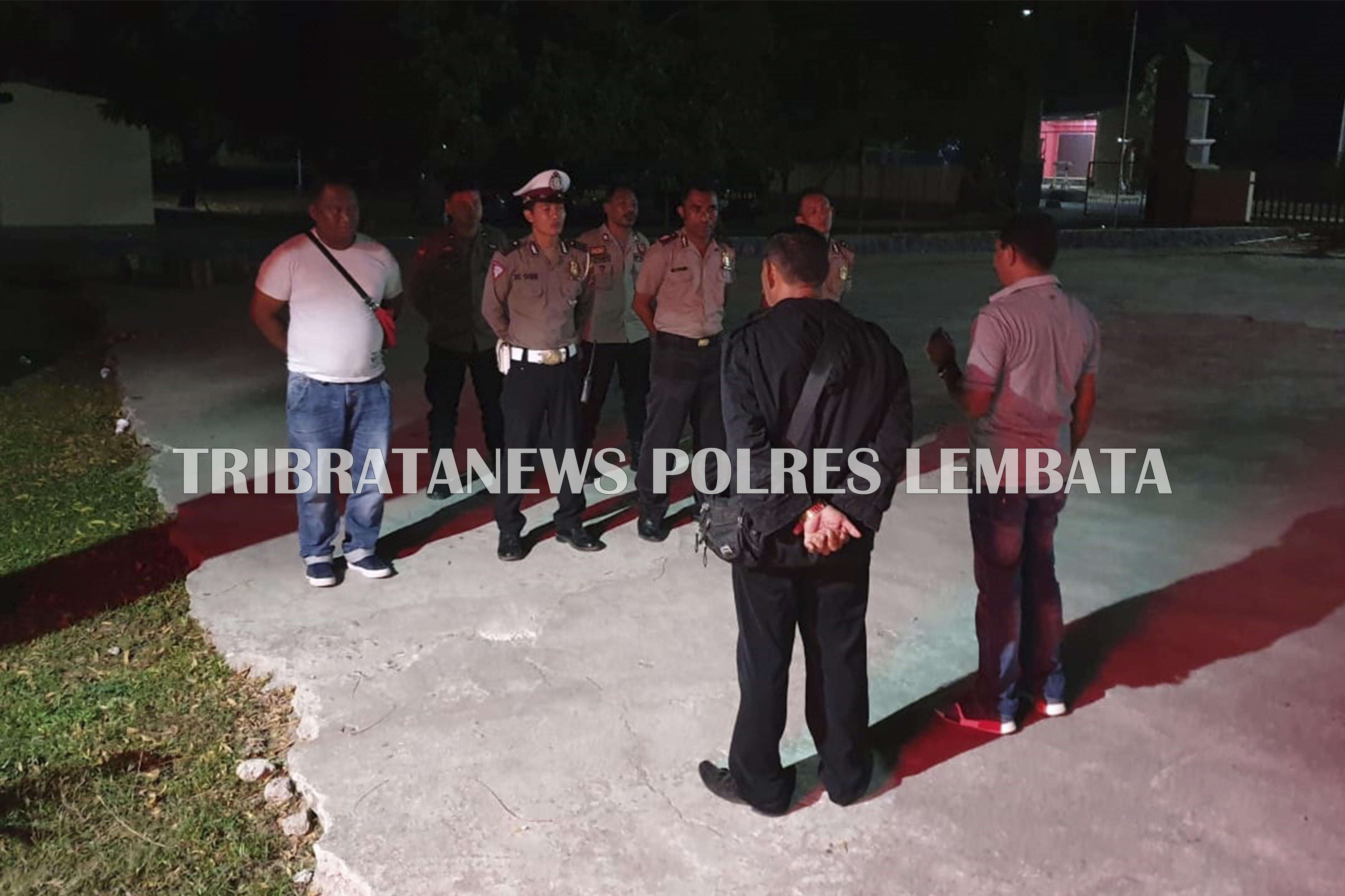 REGU OPERASI BINA KUSUMA POLRES LEMBATA MENGAMANKAN BEBERAPA PEMUDA YANG SEDANG NONGKRONG HINGGA LARUT MALAM