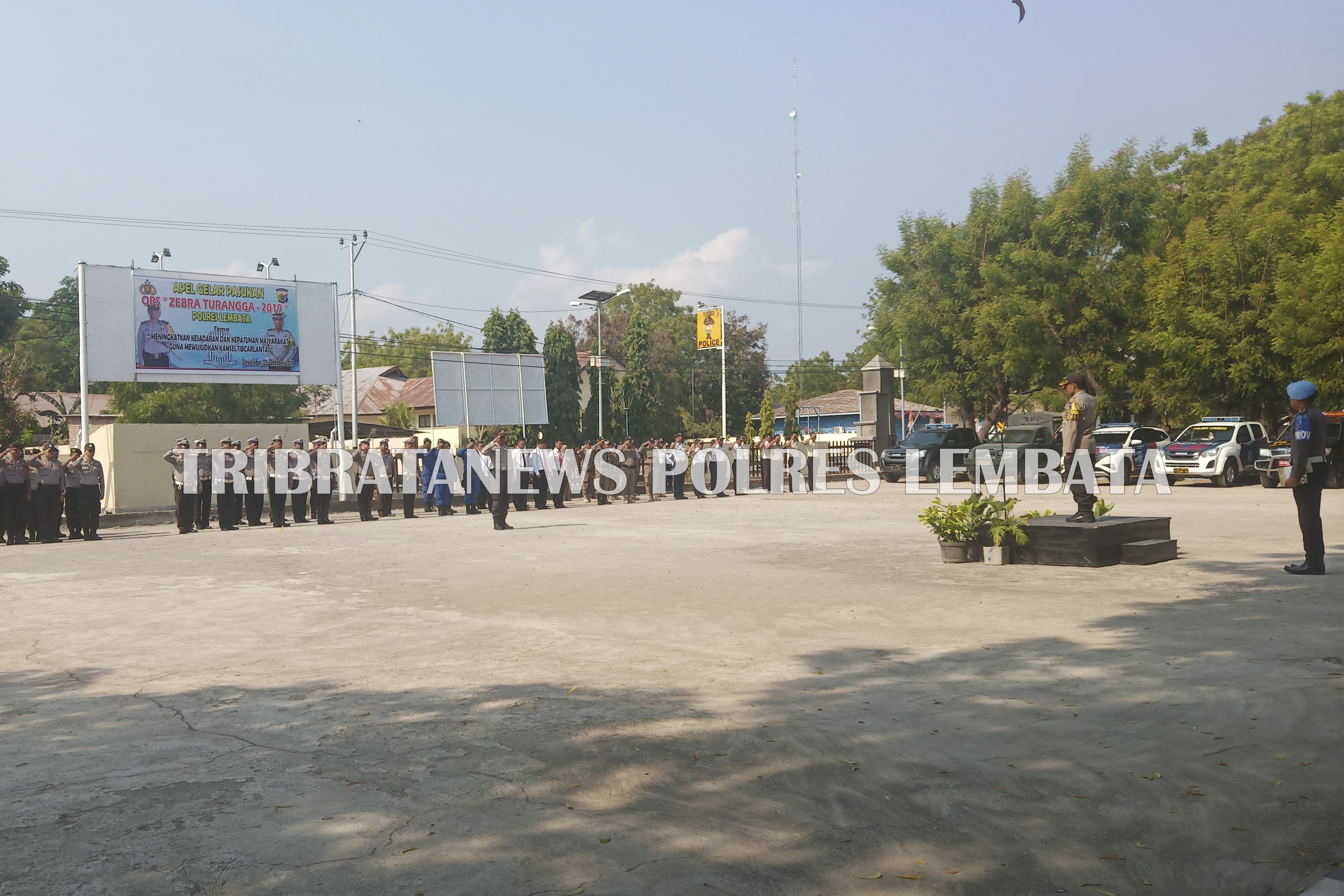 POLRES LEMBATA LAKSANAKAN UPACARA GELAR PASUKAN OPERASI ZEBRA TURANGGA 2019