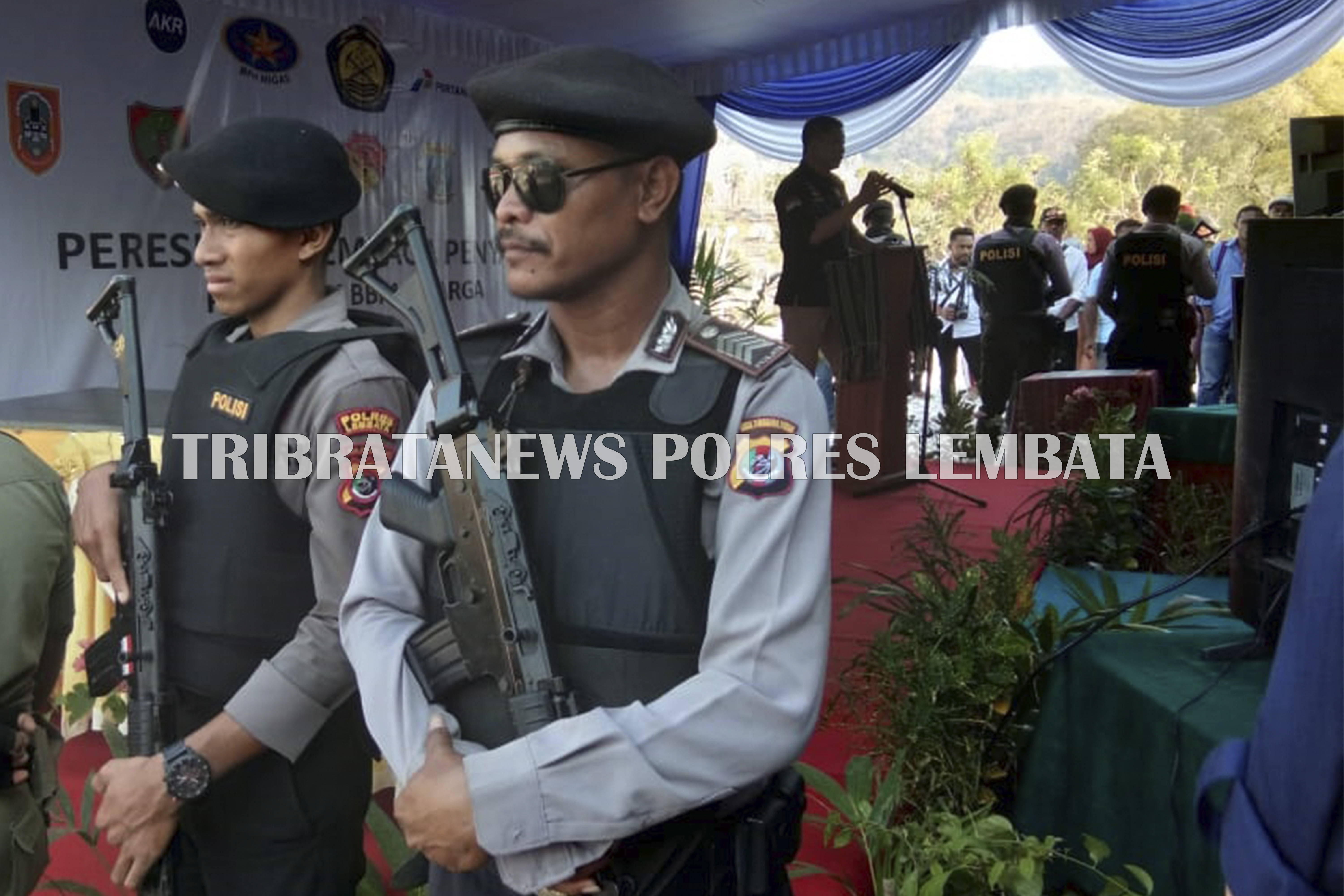 POLRES LEMBATA LIBATKAN SELURUH ANGGOTA DALAM PELAKSANAAN PENGAMANAN MENTERI ESDM DI KABUPATEN LEMBATA