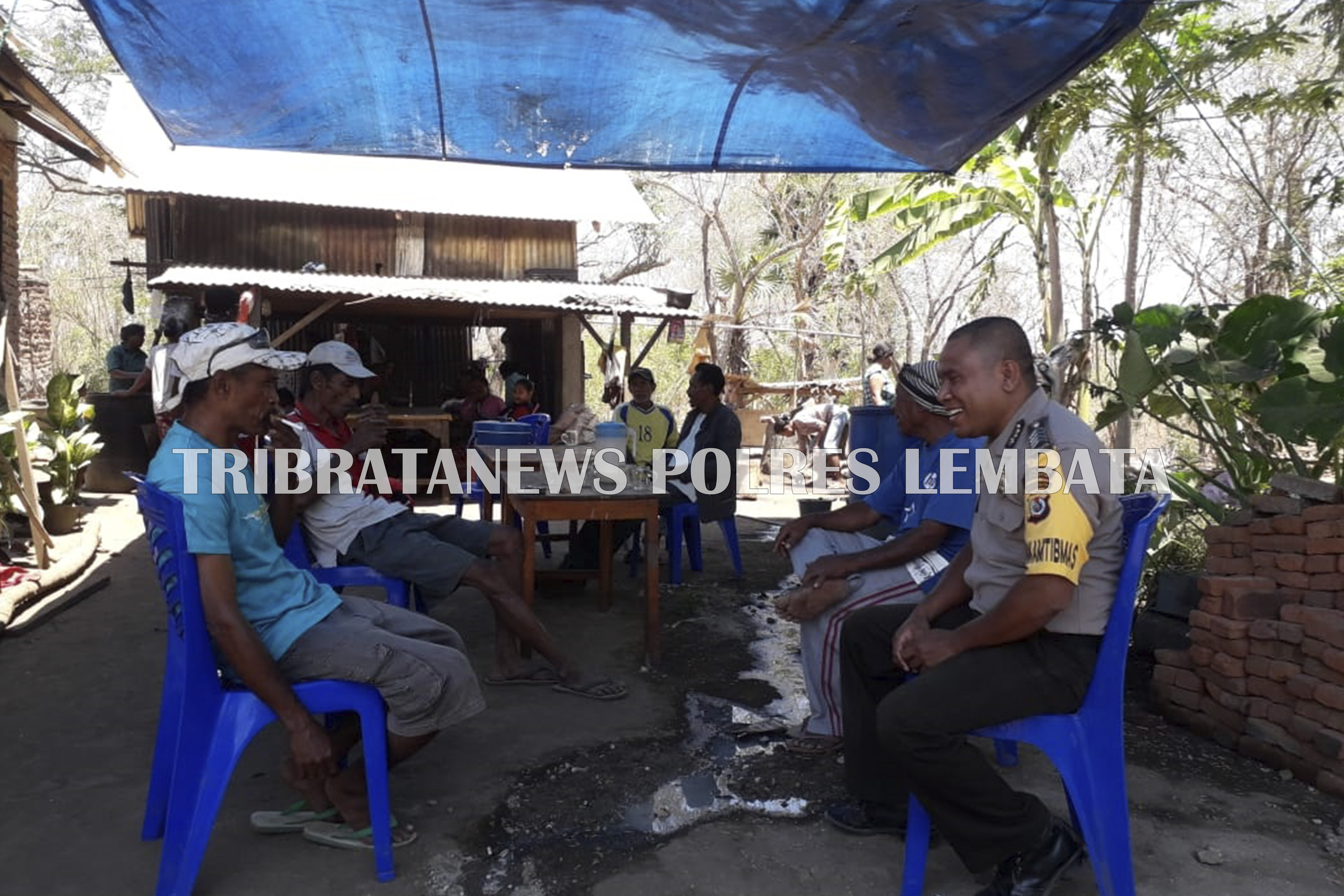 BRIPKA MUHAMMAD SAIFUL AJAK PEMUDA BERSAMA DIRINYA MENJAGA KEAMANAN DESA