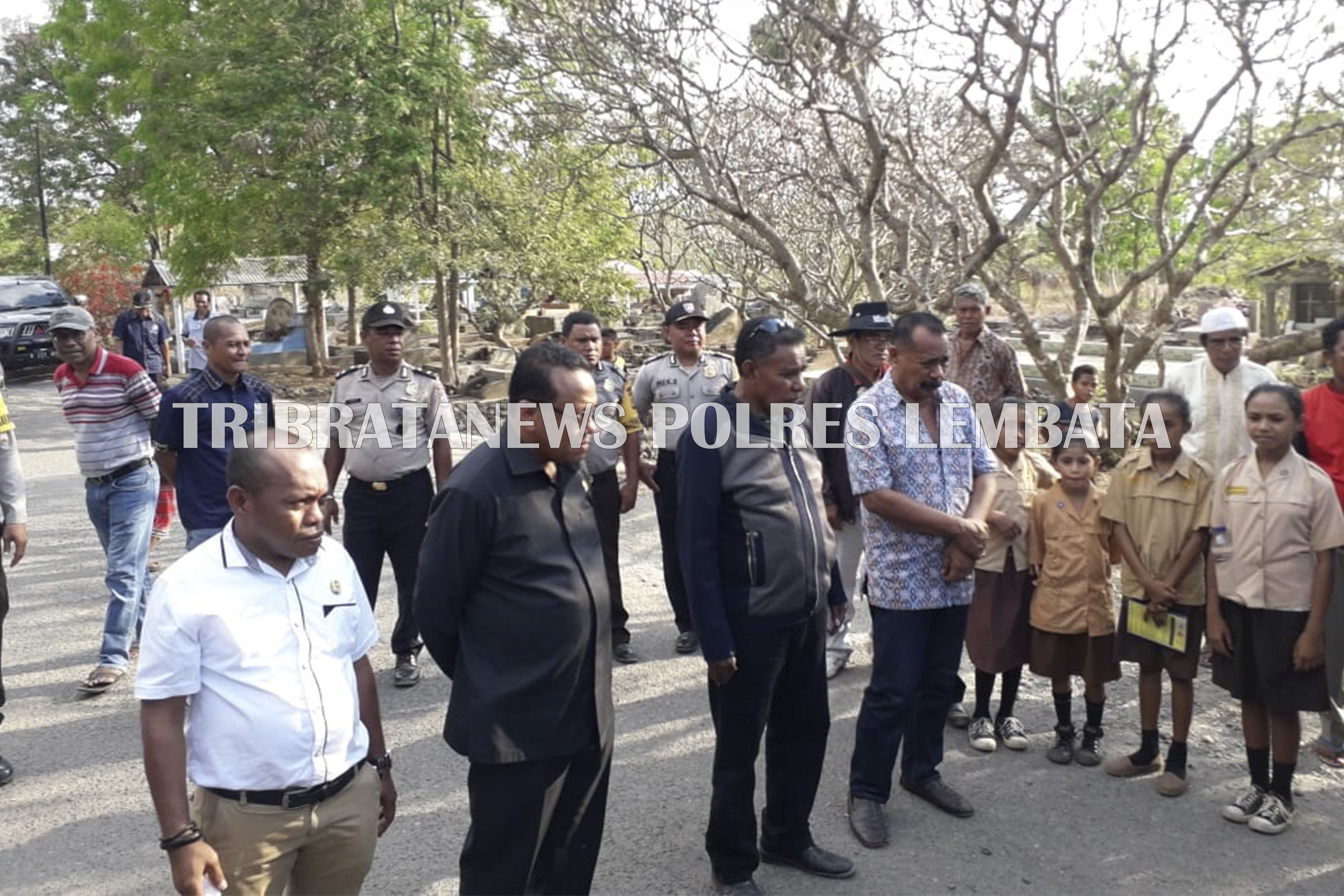 ANGGOTA PERSONIL POS POL ILE APE LAKUKAN PENGAMANAN
