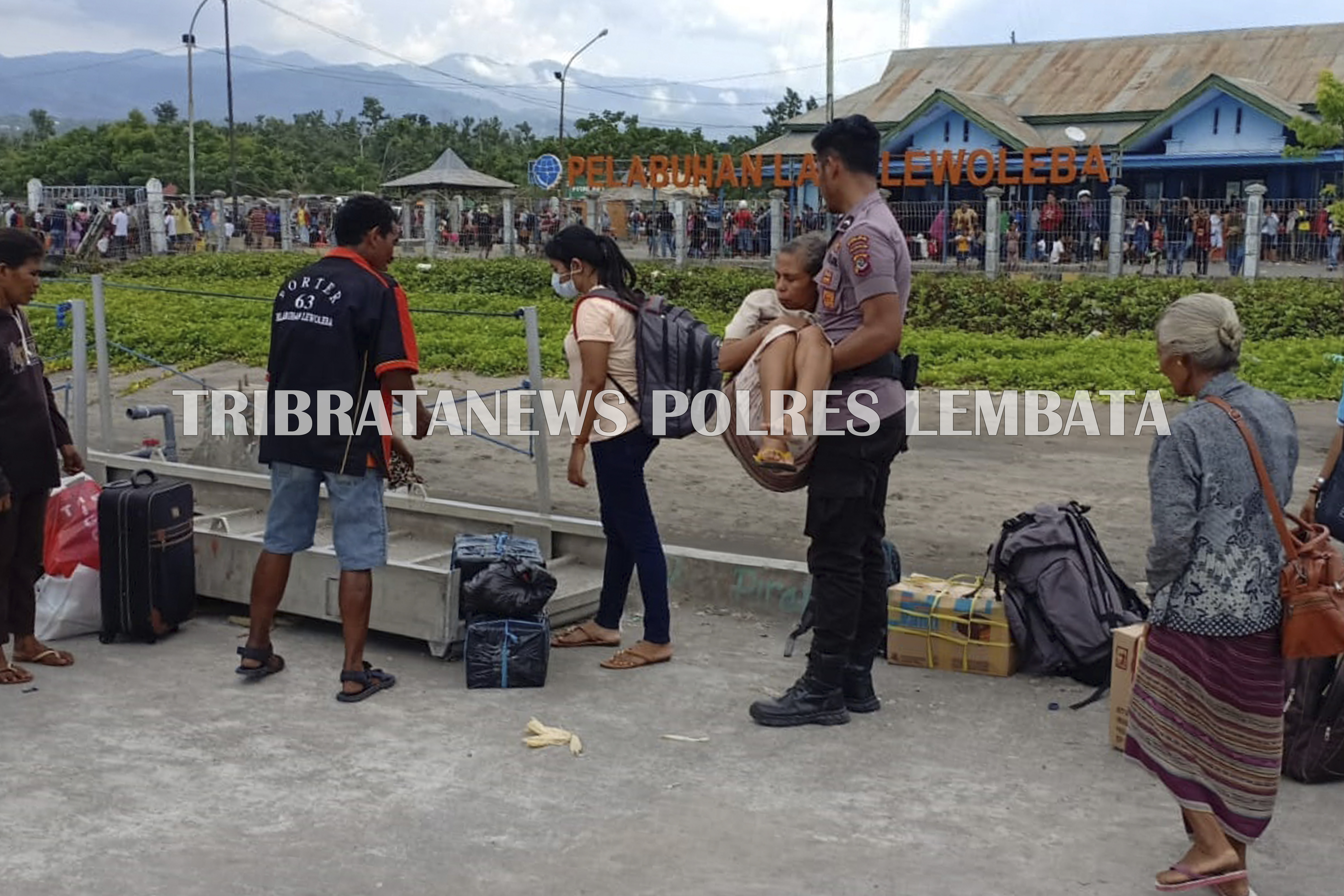 INI YANG DI LAKUKAN SAT SABHARA POLRES LEMBATA