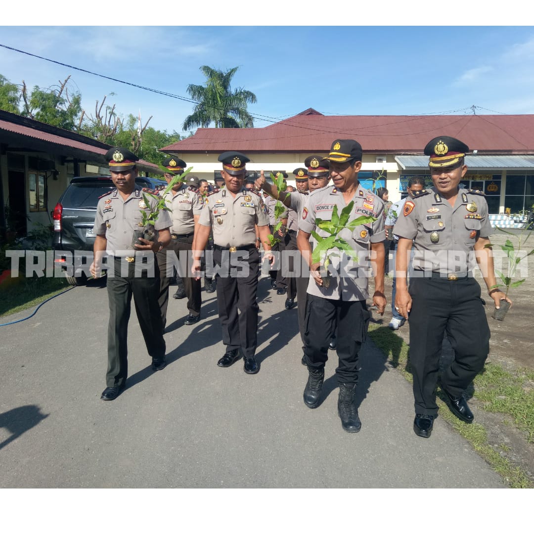 CINTA LINGKUNGAN HIJAU, POLRES LEMBATA ADAKAN PENANAMAN BIBIT POHON SERENTAK