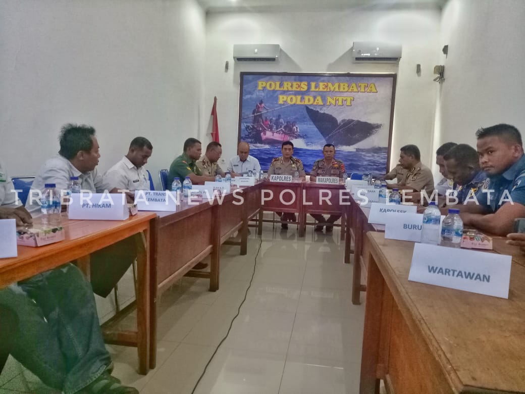 POLRES LEMBATA BERSAMA LEMBAGA TERKAIT IKUTI VIDEO CONFERENCE SATGAS SABER PUNGLI PROVINSI NTT