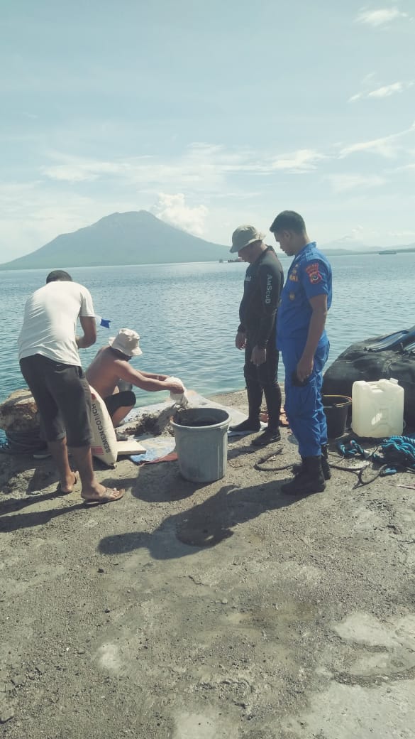 Satuan Polair Polres Lembata amankan proses pengapungan Km. Simpo 16