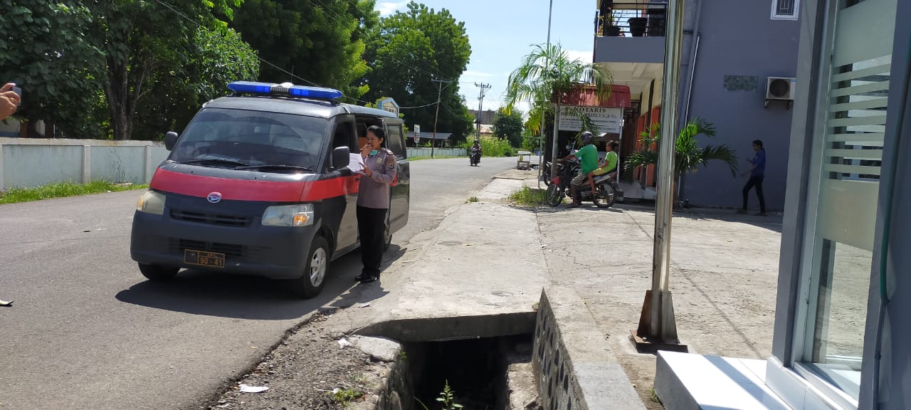 Satuan Binmas Terus berikan kiat-kiat hidup sehat kepada warga masyarakat kota lewoleba