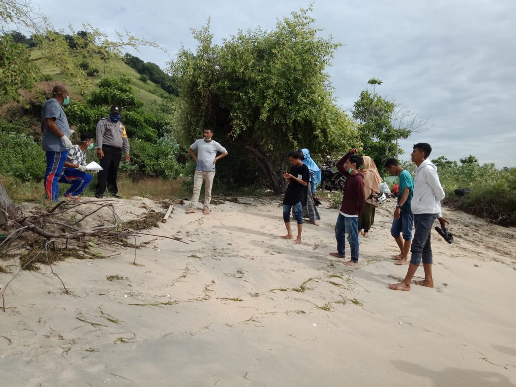 7 Orang Mahasiswa di jemput Anggota Bhabin dan Tim Penanggulangan Covid, setelah menyebrang menggunakan penyebrangan alternative